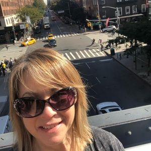 Meet your Posher, Michele